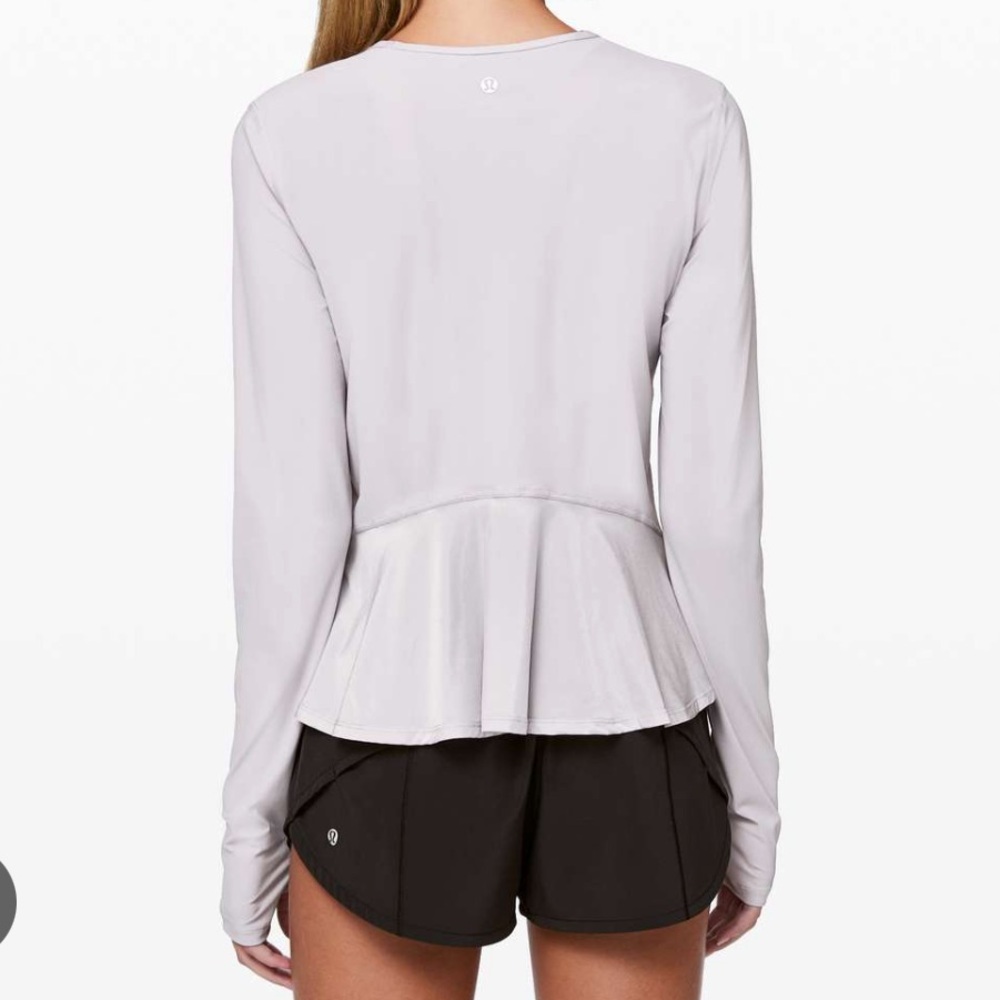 Lululemon Iced Iris Look ahead run long sleeve top